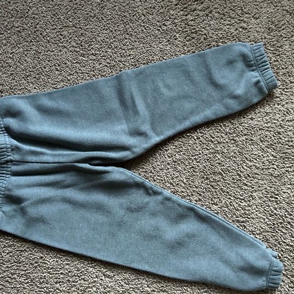 Boys pants bundle size 4T - Picture 6 of 6